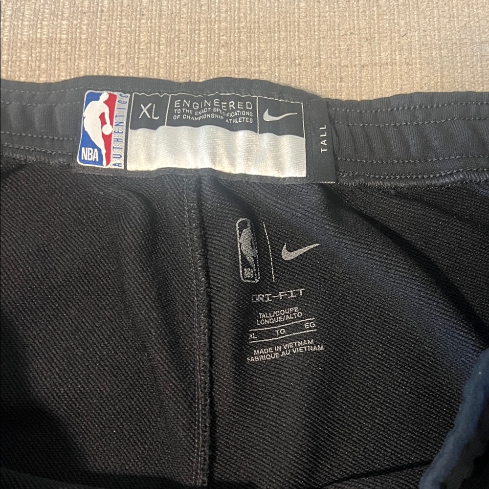Nike Standard Issue NBA Authentic Portland Trail Blazer Sweat Pants - Picture 6 of 11